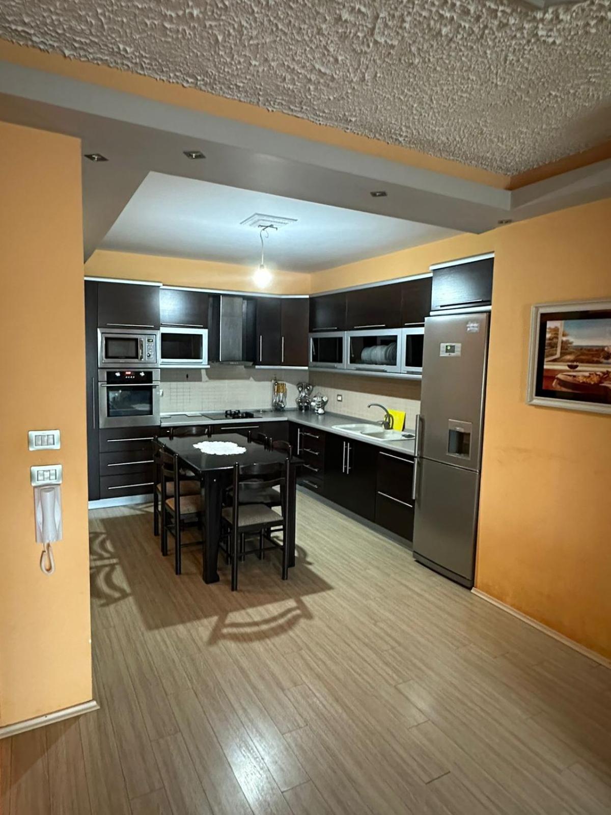 Apartment Fatjon' S Pogradec